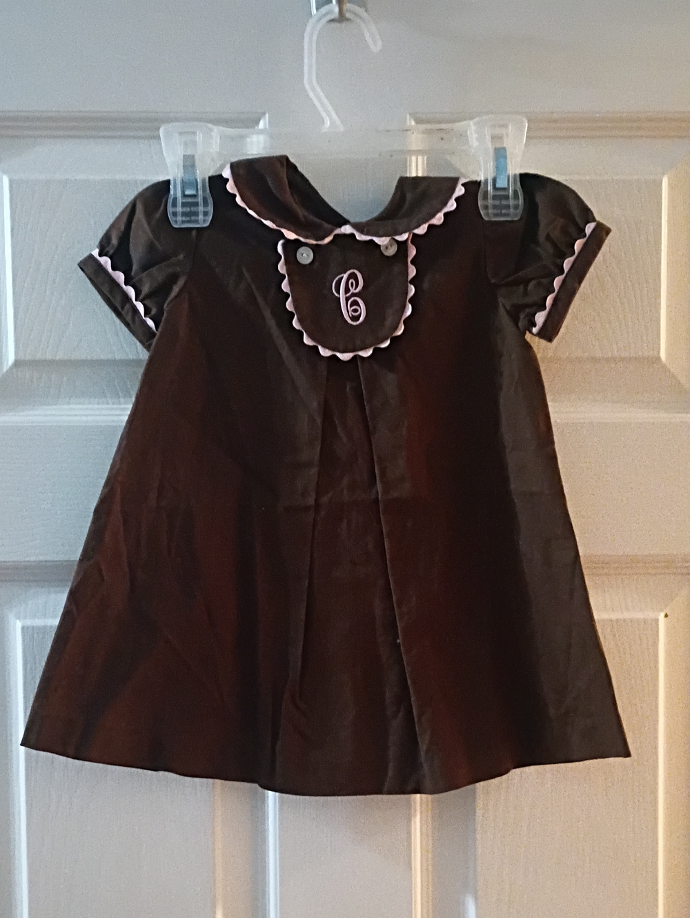 Classic Brown Peter Pan Collar Girls' Casual Dress with Pink Trim